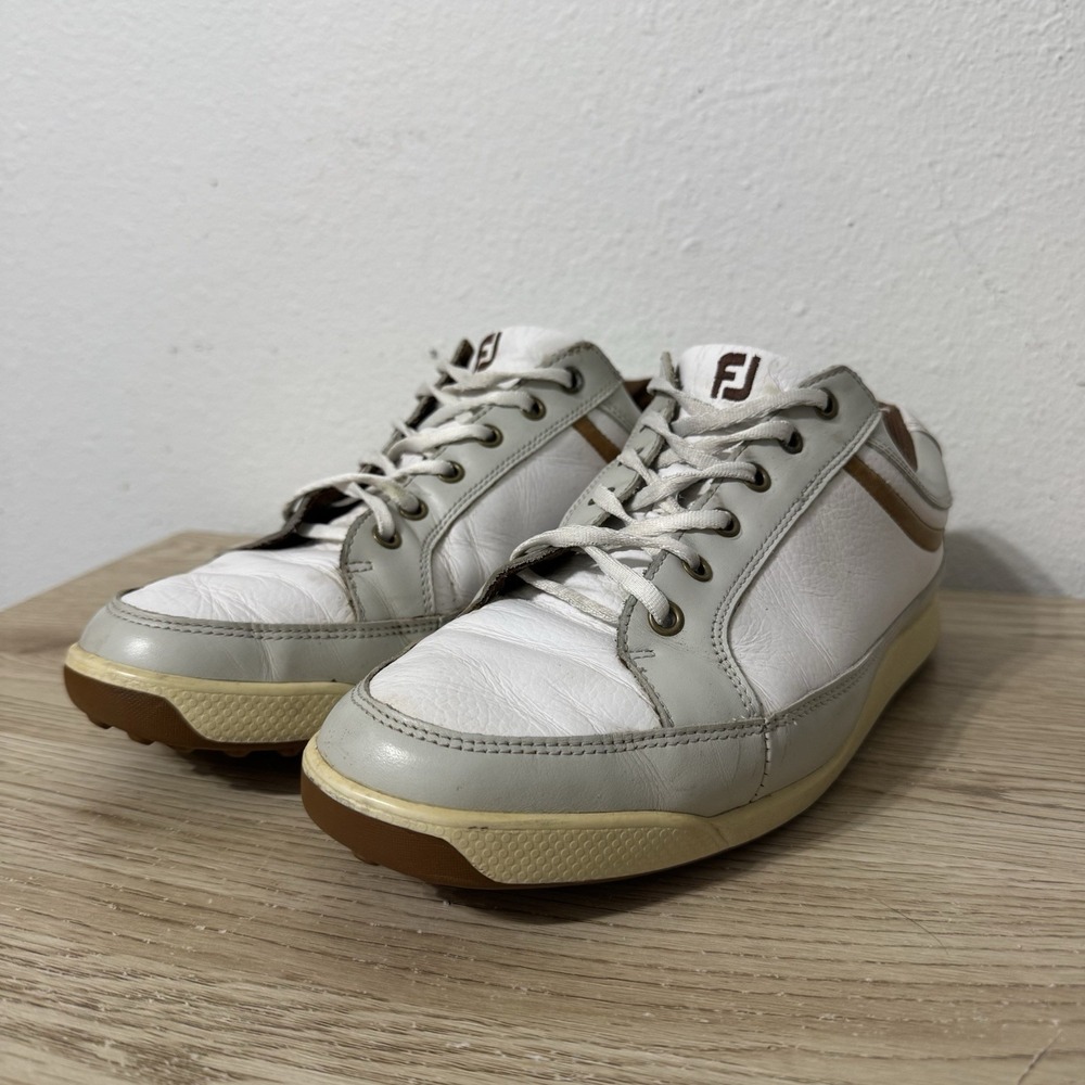 FJ FootJoy White and Tan‎ Spikeless Golf Sneakers Cleats Mens Size 10.5 54251
